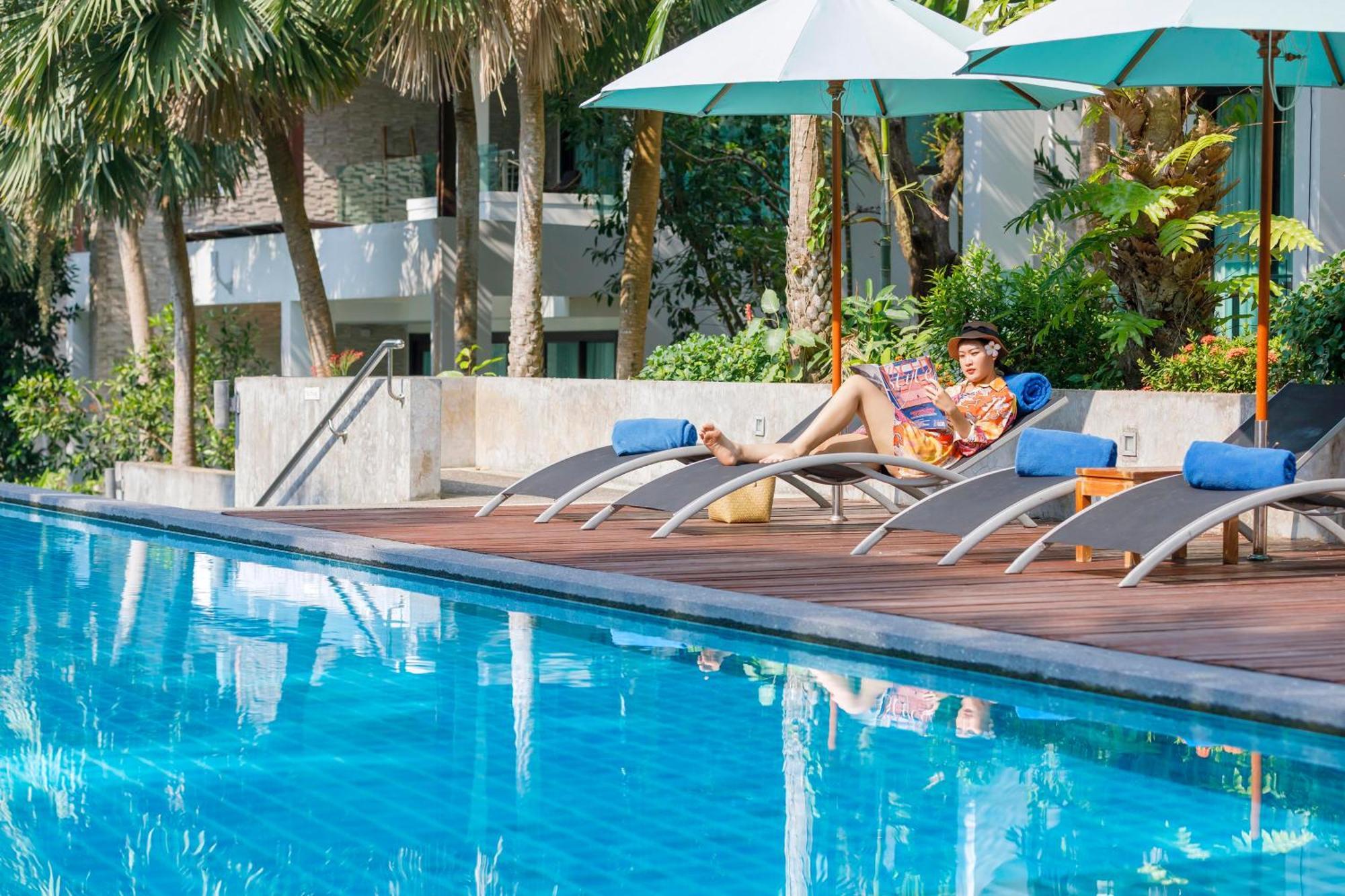 Hotel Club Wyndham Sea Pearl Phuket Patong Exterior foto